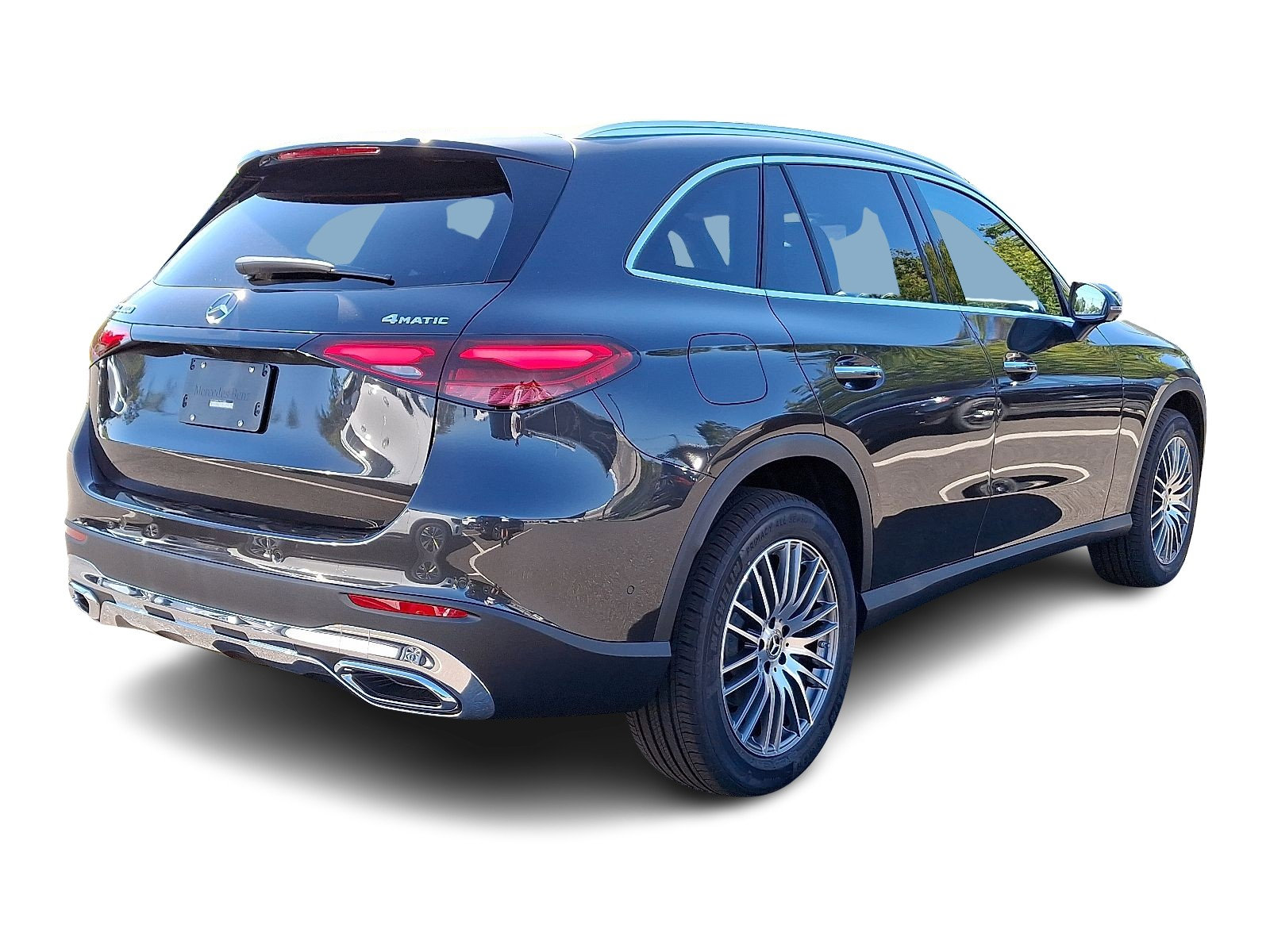 2026 Mercedes Benz GLC 300 4MATIC photo 3