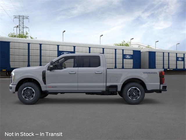 2026 Ford F-350 Platinum photo 3
