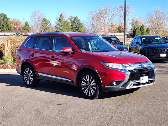 2020 Mitsubishi Outlander ES LE SP SEL Limited photo 4