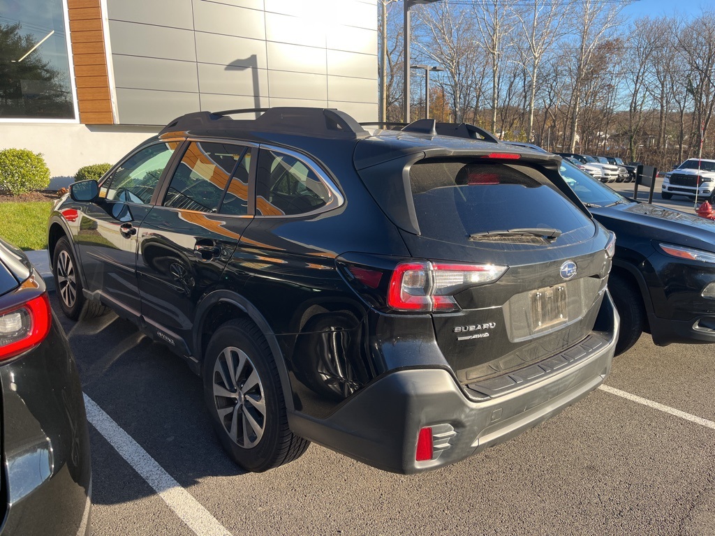 2020 Subaru Outback Premium photo 3