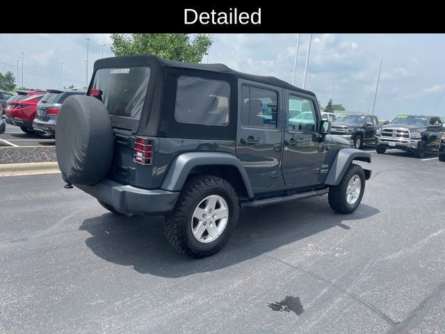 2017 Jeep Wrangler Unlimited Sport photo 3