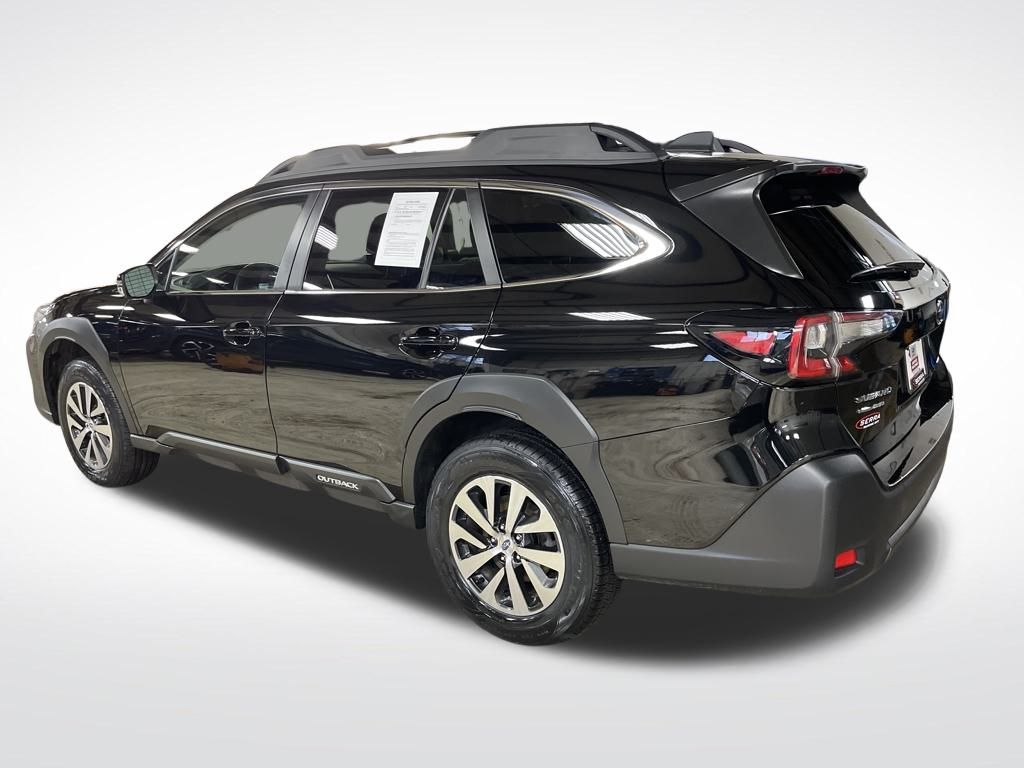 2023 Subaru Outback Premium photo 3