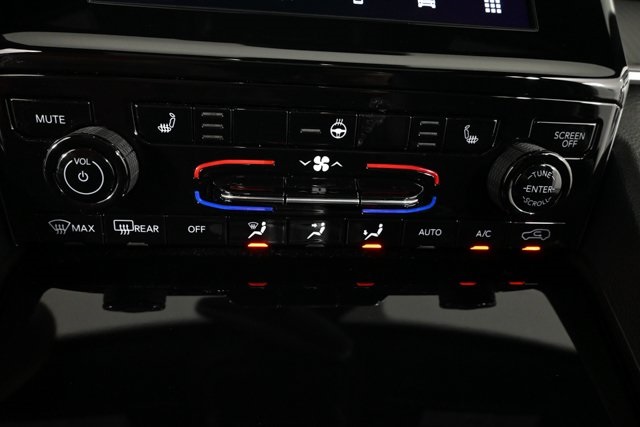2024 Jeep Grand Cherokee Altitude X photo 24