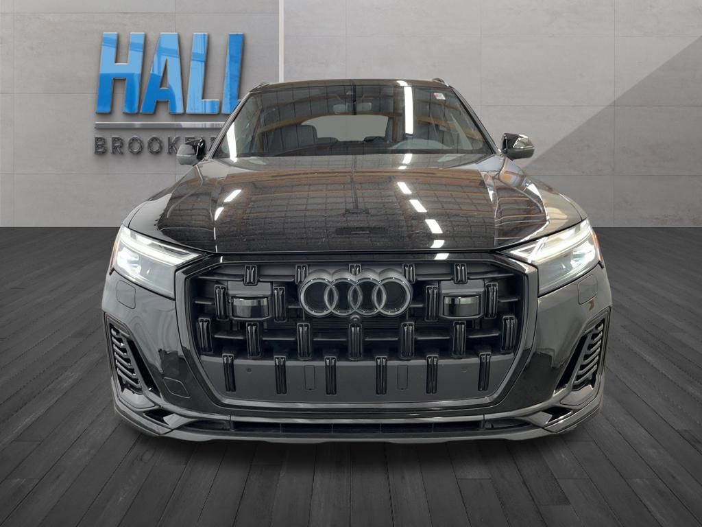2025 Audi Q7 55 Premium Plus photo 8