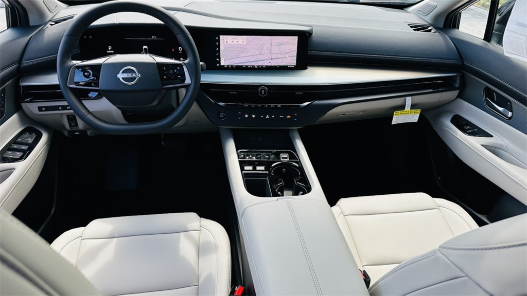 2025 Nissan Murano SL photo 11