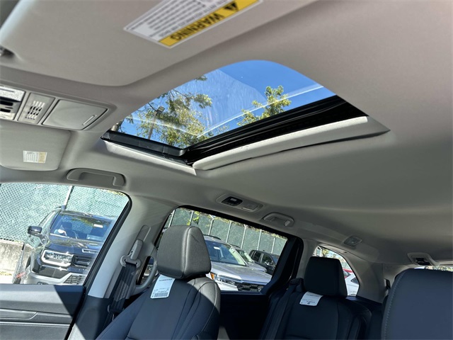 2026 Honda Odyssey EX-L photo 3