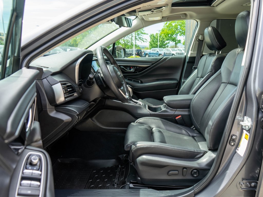 2023 Subaru Outback Touring photo 11