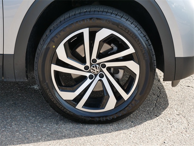 2022 Volkswagen Atlas SEL photo 9