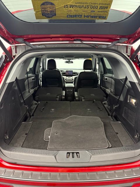 2022 Ford Explorer XLT photo 63