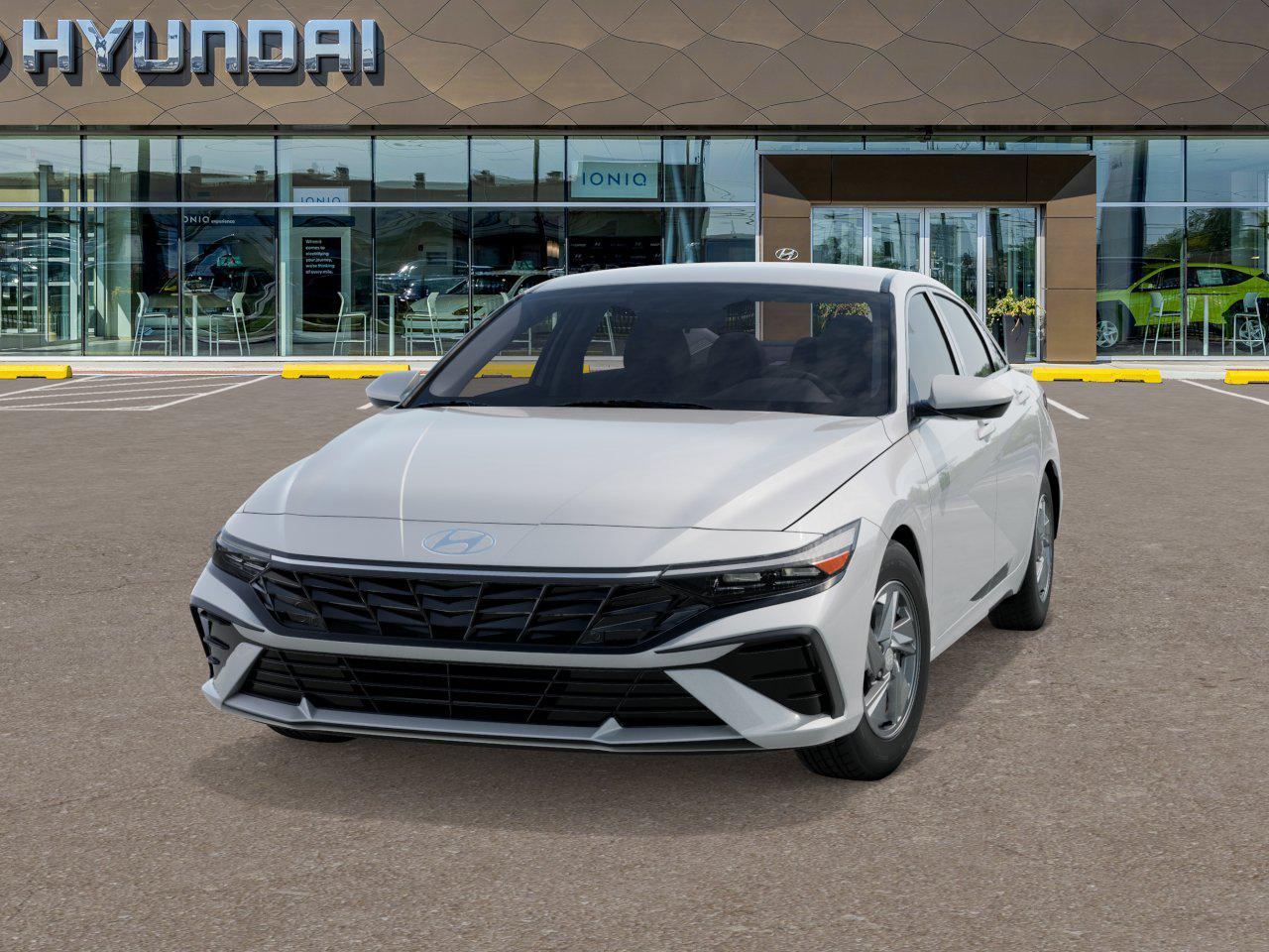 2025 Hyundai Elantra SE photo 4