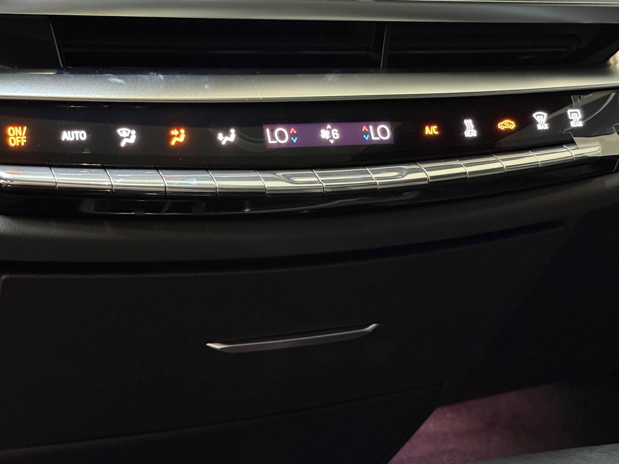 2025 Cadillac Lyriq Sport photo 24