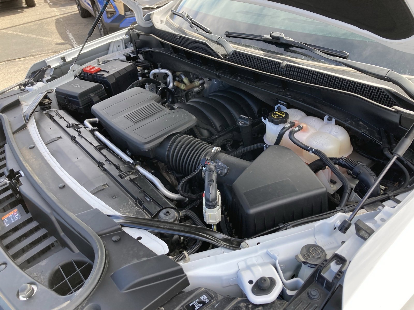 2024 Chevrolet Suburban Z71 photo 55