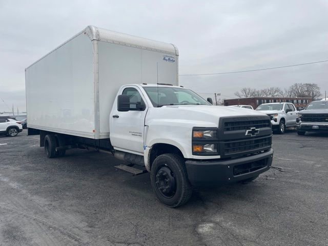 2023 Chevrolet Silverado 4500 Medium Duty Chassis Cab Work Truck's photo