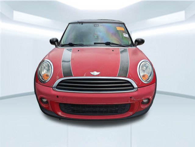 Used 2011 MINI Cooper Base with VIN WMWSU3C55BT099953 for sale in Pensacola, FL
