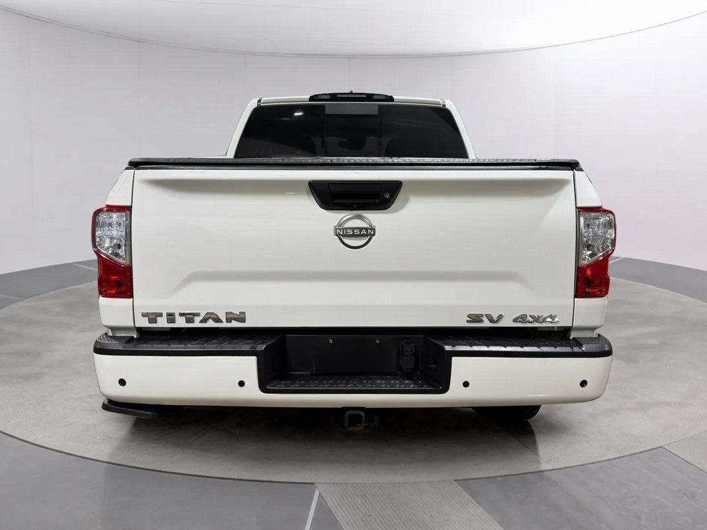 2023 Nissan Titan SV photo 4