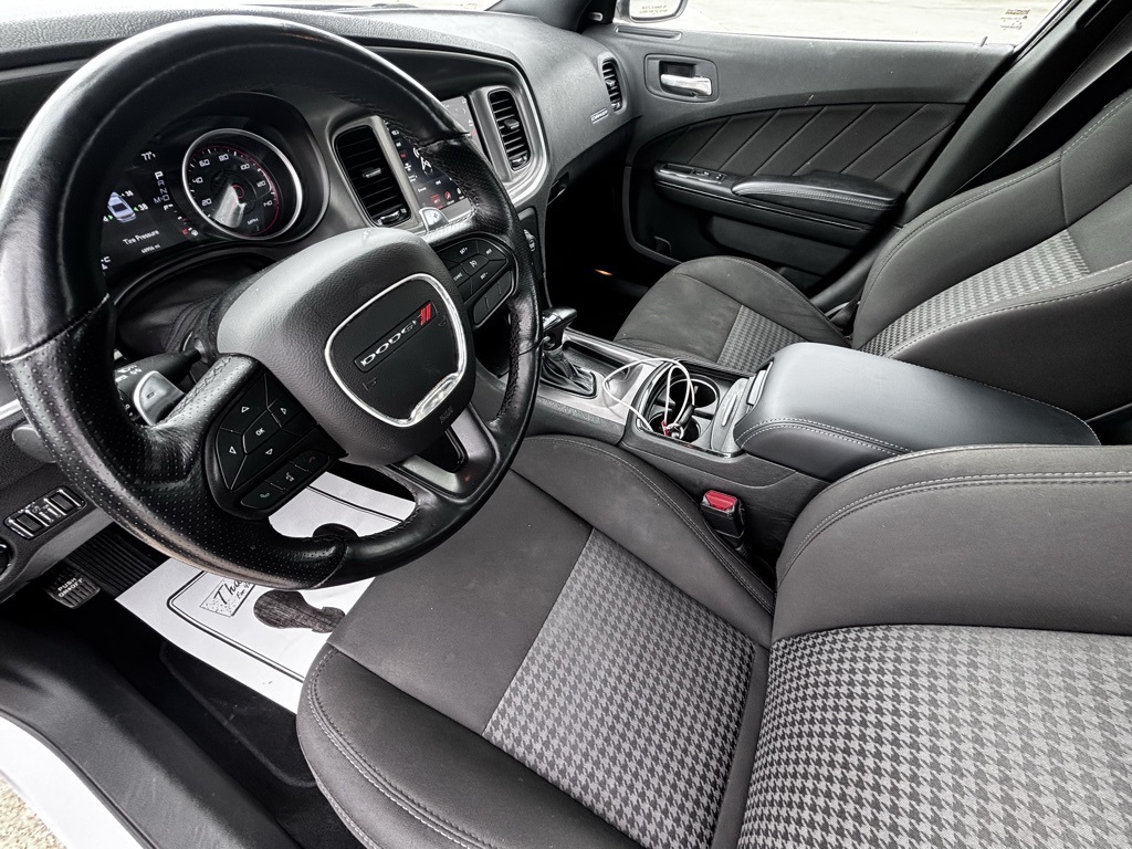 2022 Dodge Charger GT photo 12