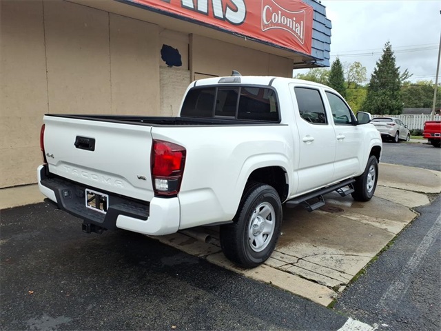 2022 Toyota Tacoma SR 4x4 Double Cab photo 4