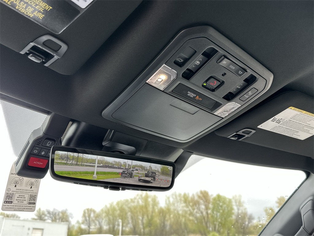 2025 Toyota Sequoia Capstone photo 25