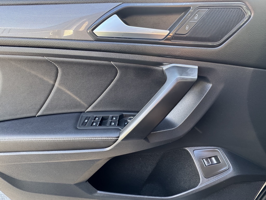 2024 Volkswagen Tiguan SE Wolfsburg Edition photo 28