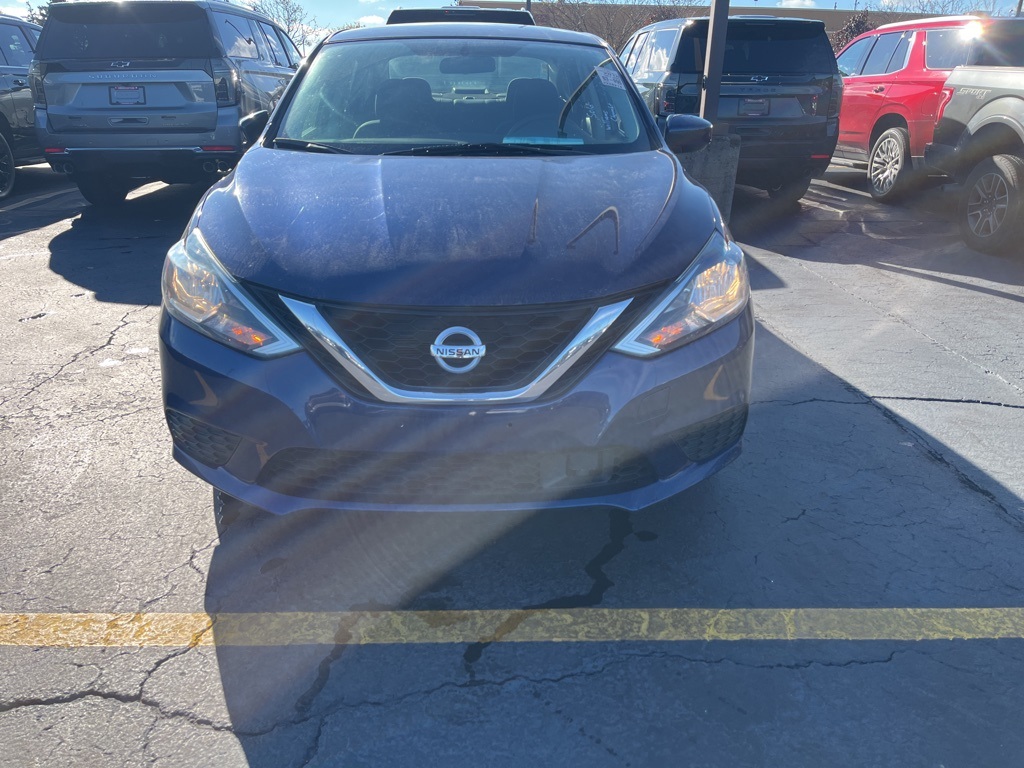 2018 Nissan Sentra SV photo 2