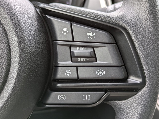 2025 Subaru Crosstrek Premium photo 13