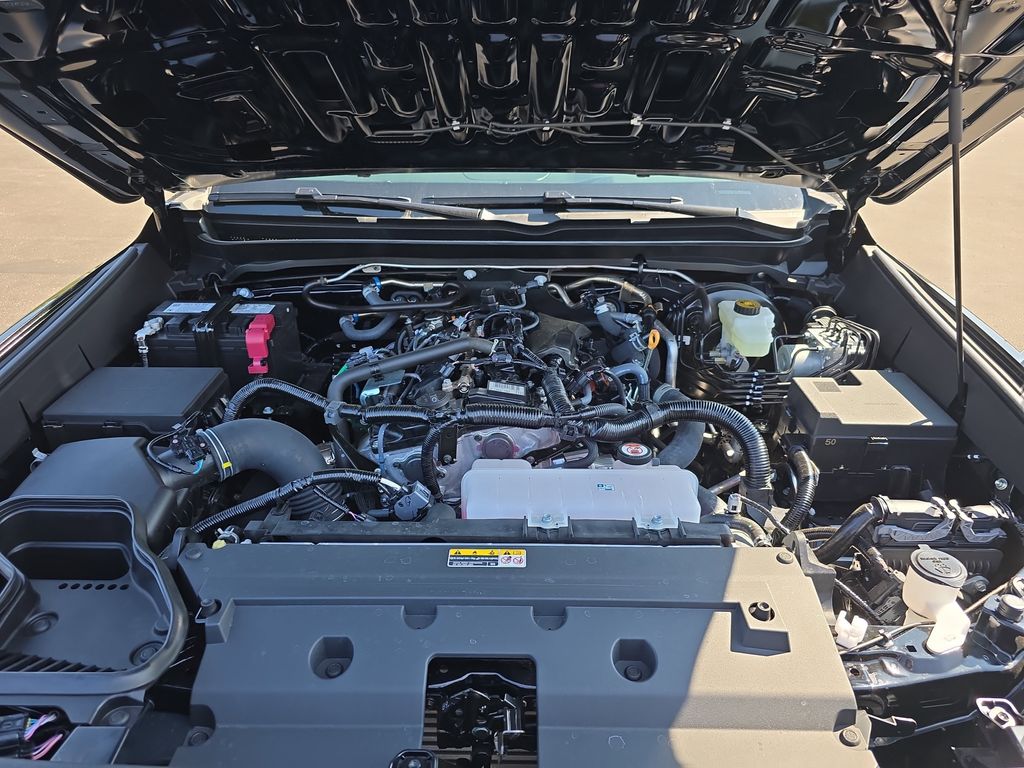 2025 Toyota Tacoma SR5 photo 28