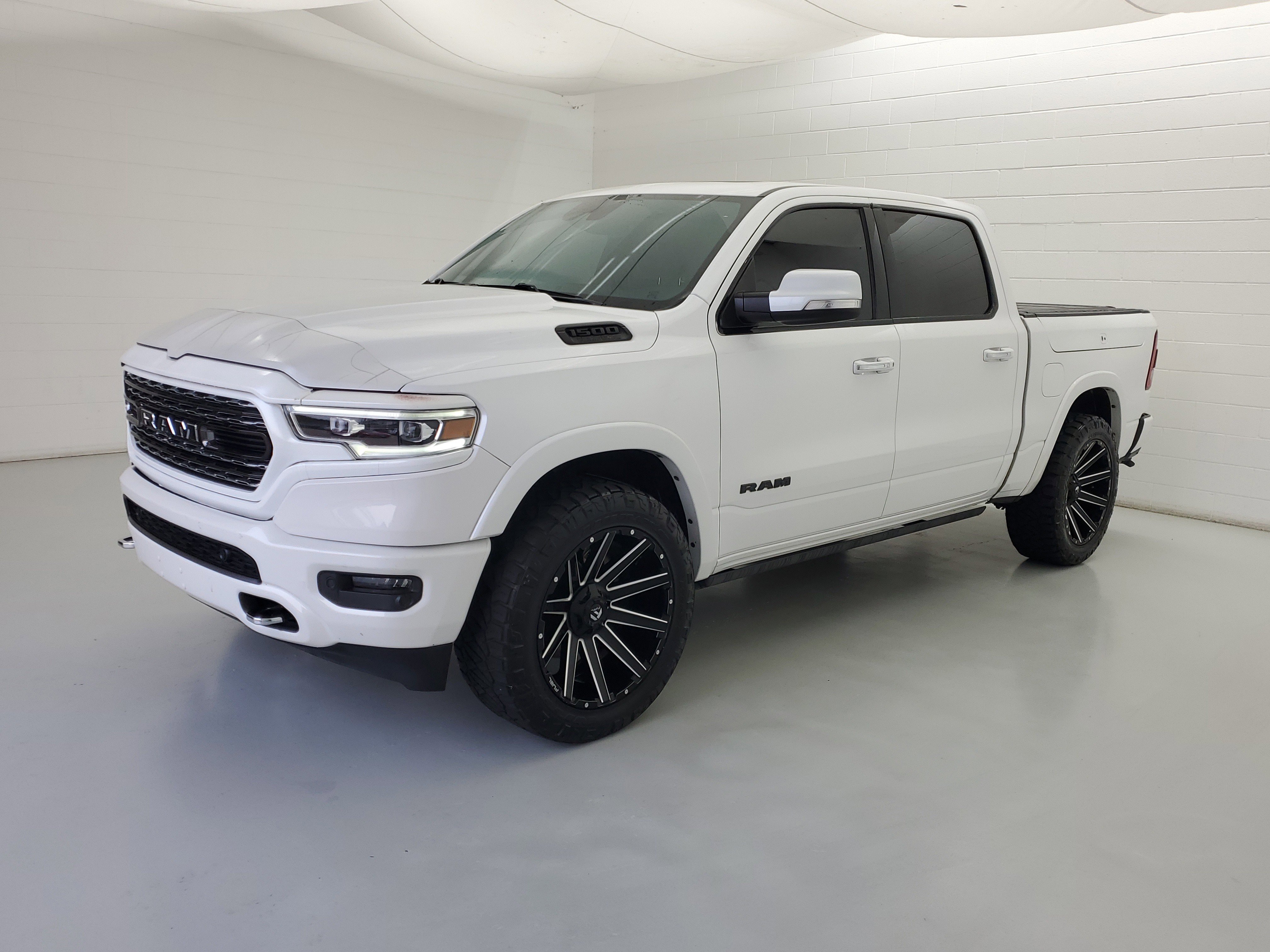 2020 RAM Ram 1500 Pickup Limited's photo