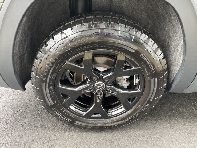 2024 Volkswagen Atlas Peak Edition SEL photo 14
