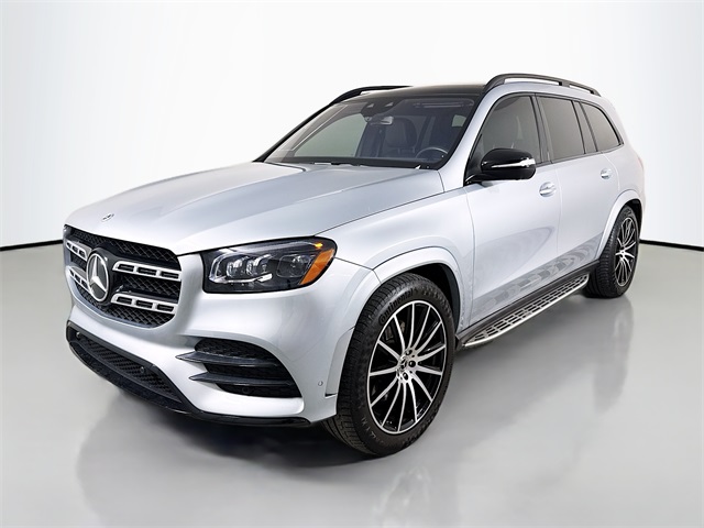 2023 Mercedes-Benz GLS Base's photo