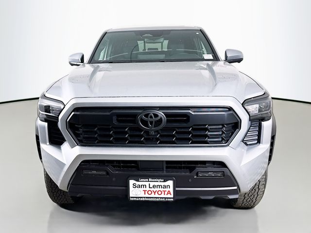 2025 Toyota Tacoma TRD Off-Road 4x4 Double Cab photo 2