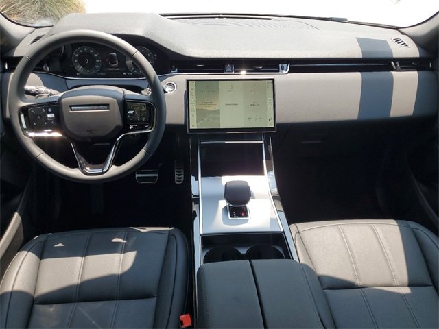 2024 Land Rover Range Rover Evoque Dynamic SE photo 9