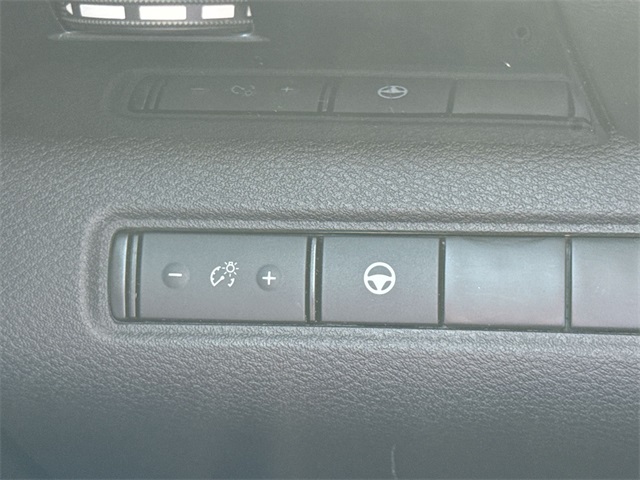 2024 Nissan Pathfinder SV photo 32