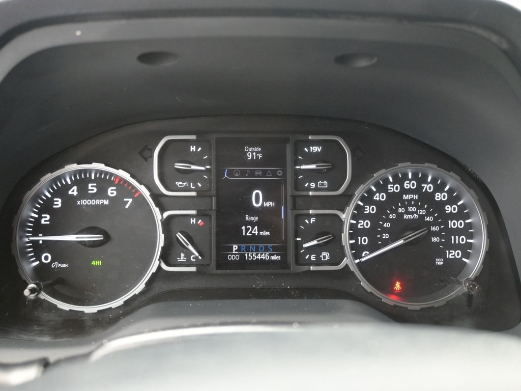 2018 Toyota Tundra SR5 photo 2