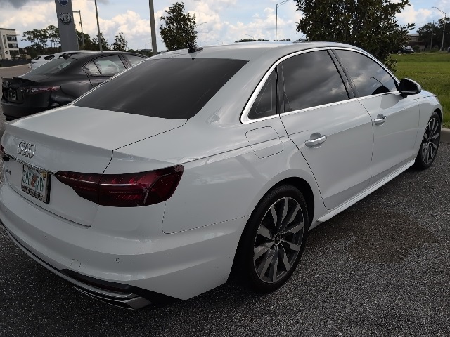 2021 Audi A4 40 Premium Plus Quattro photo 7