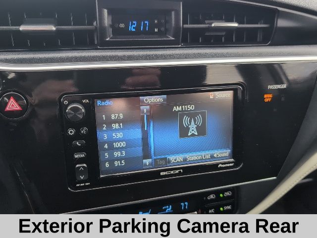 2016 Scion iM Base photo 3