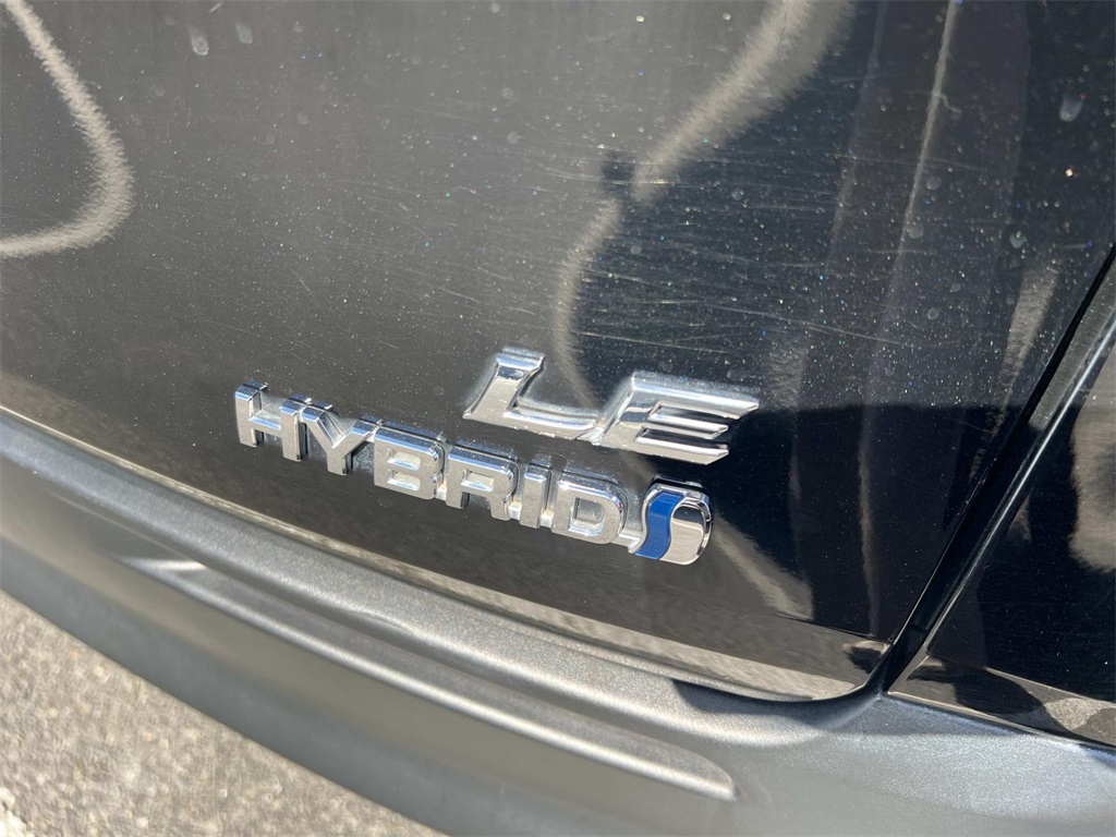 2022 Toyota Sienna LE photo 11