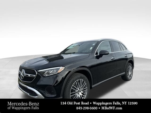 2026 Mercedes-Benz GLC Base's photo