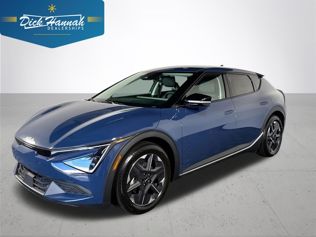 2025 Kia EV6 Light L/R's photo