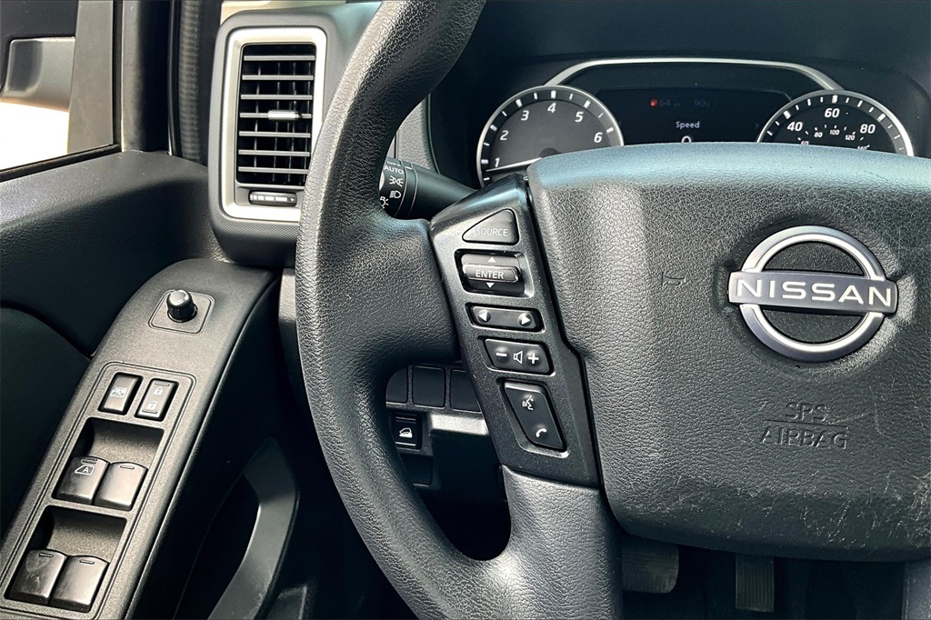 2022 Nissan Frontier SV photo 19