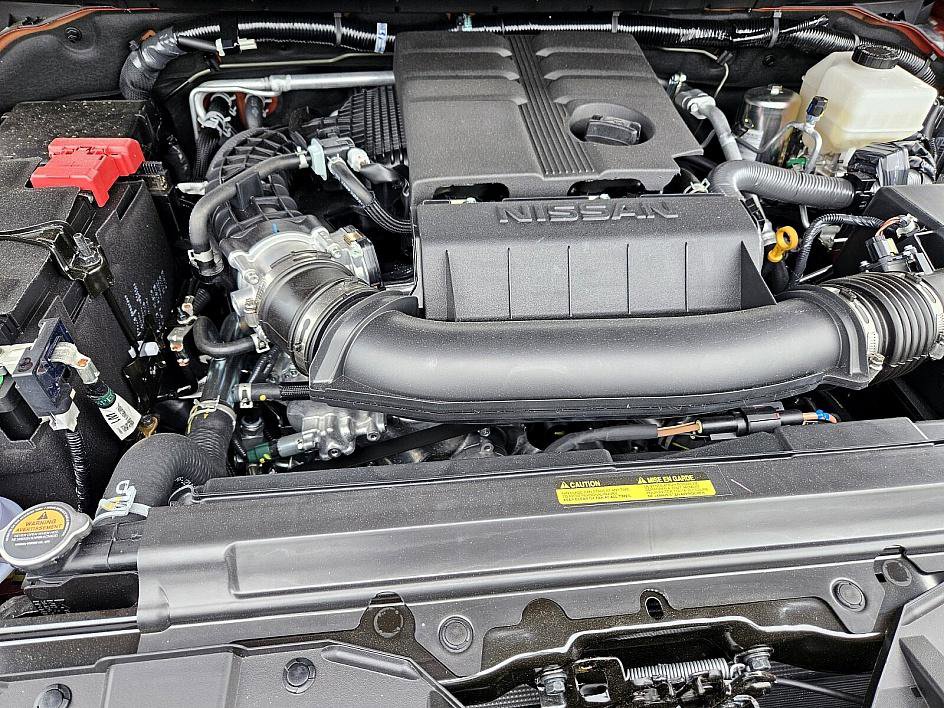 2025 Nissan Frontier Crew Cab PRO-4X photo 15