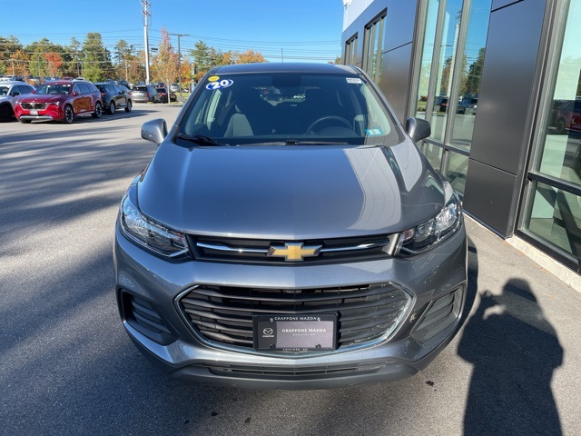 2020 Chevrolet Trax LS photo 2