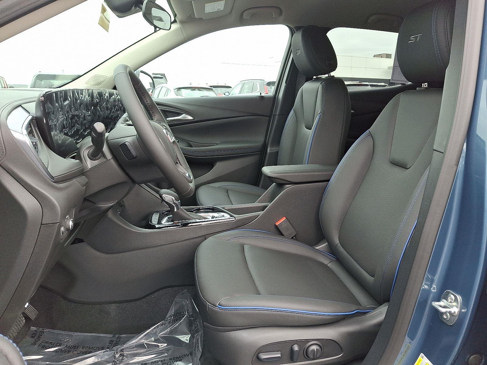 2026 Buick Encore GX Sport Touring photo 5