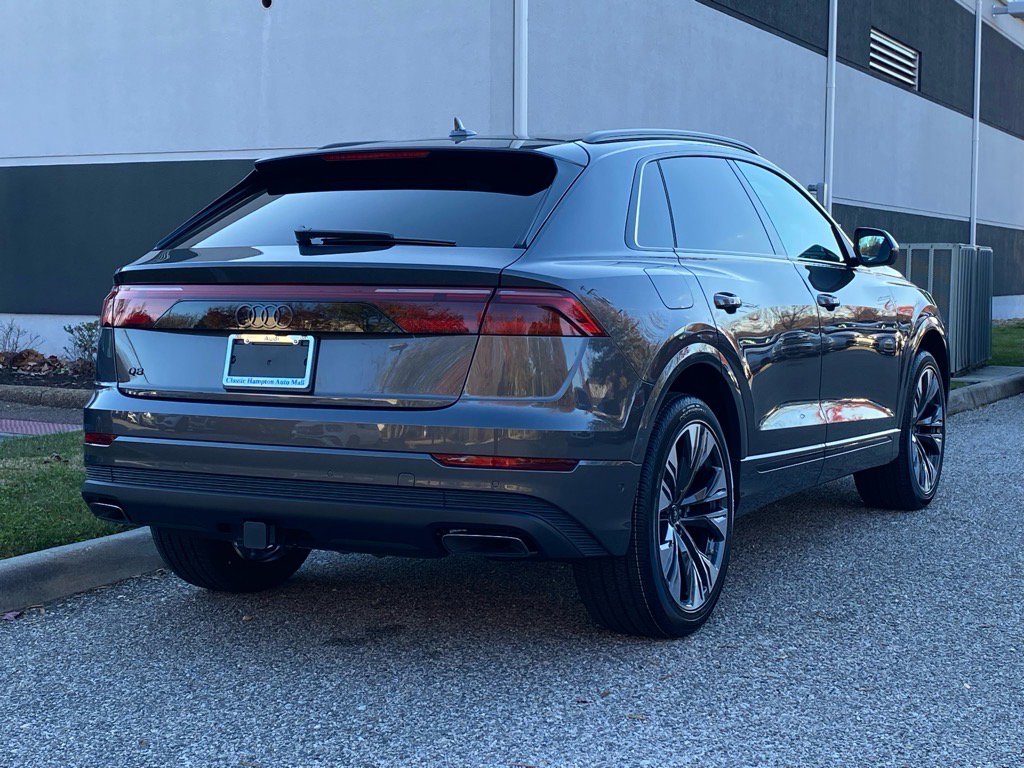 2025 Audi Q8 Premium Plus photo 3