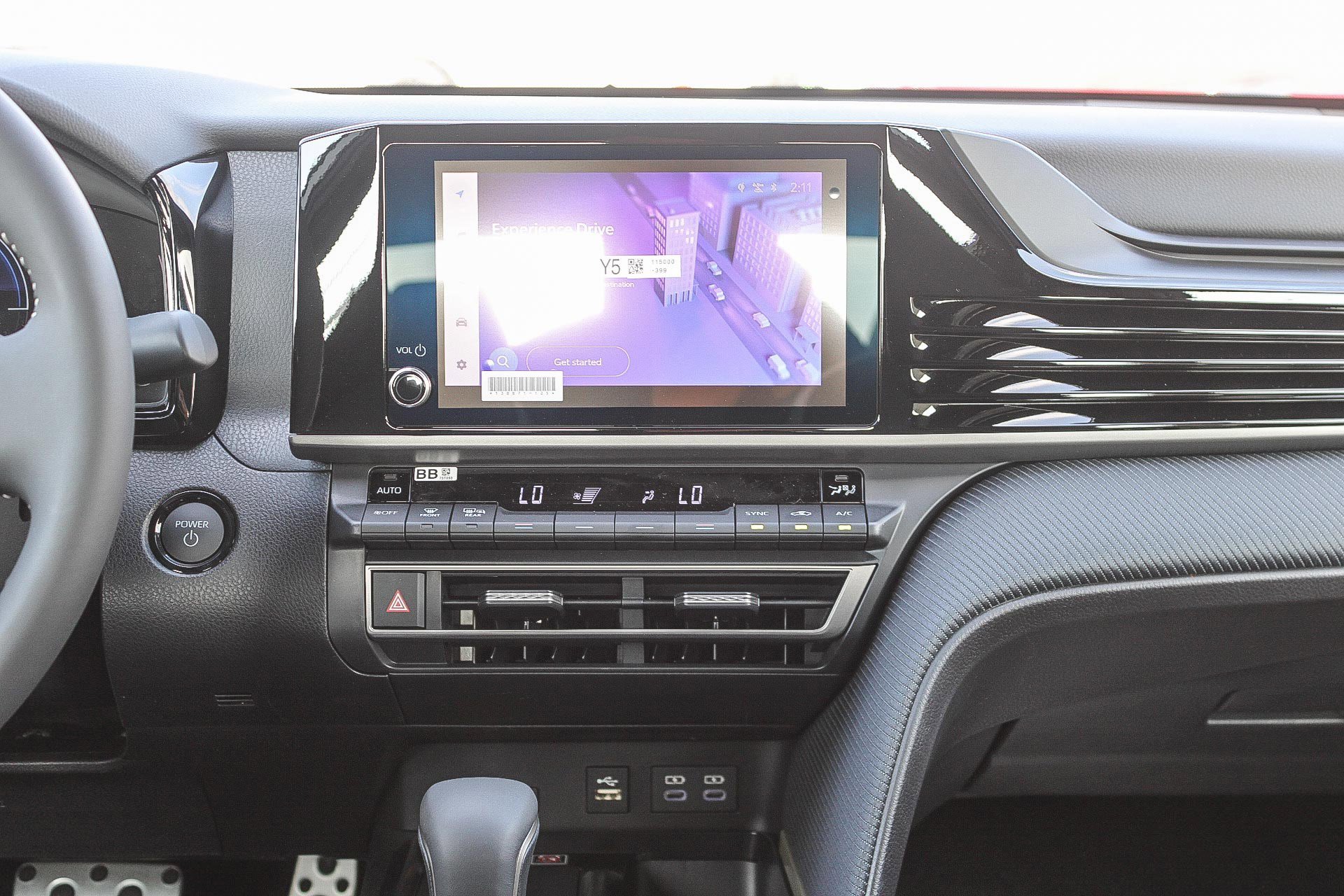 2025 Toyota Camry SE photo 15