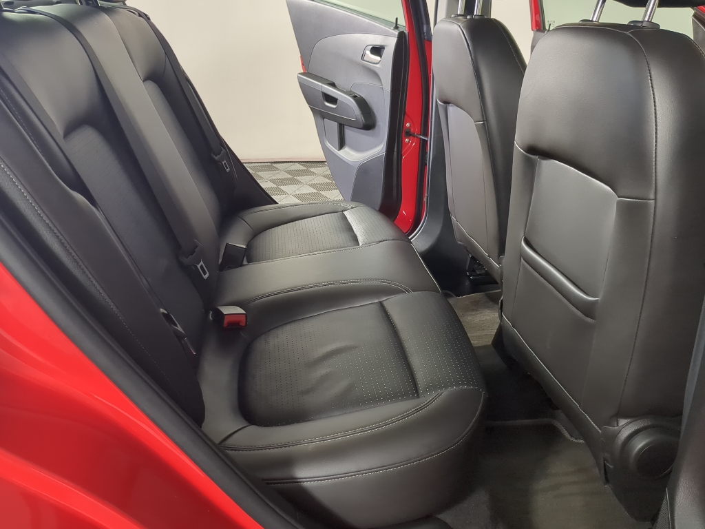 2015 Chevrolet Sonic LTZ photo 16