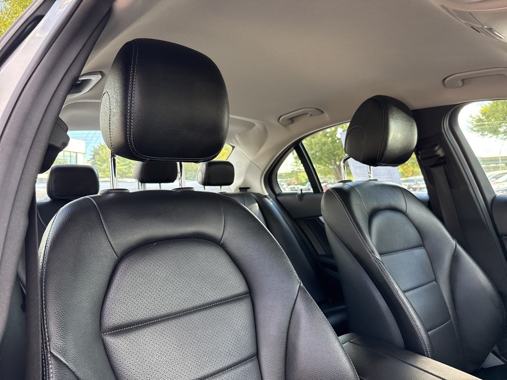 2015 Mercedes Benz C 300 4MATIC photo 29