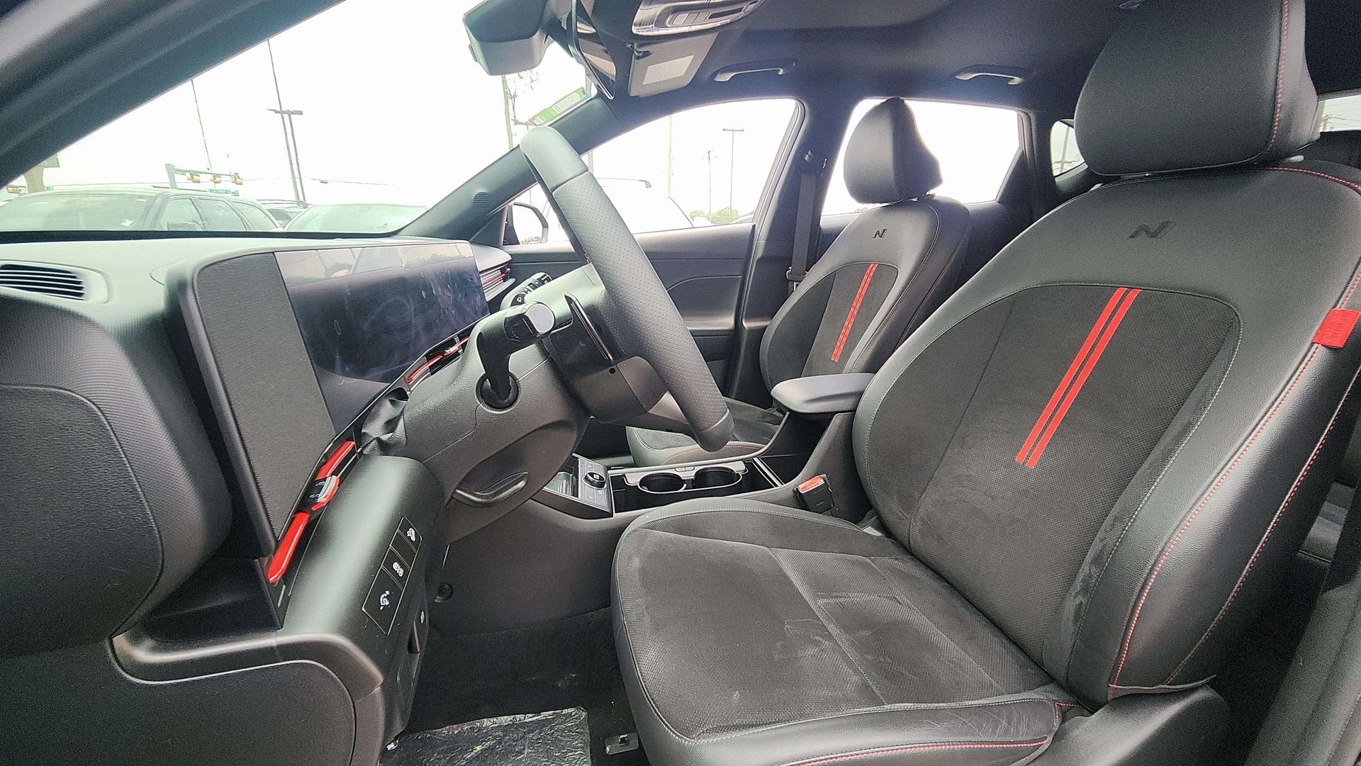 2024 Hyundai Kona N Line photo 9