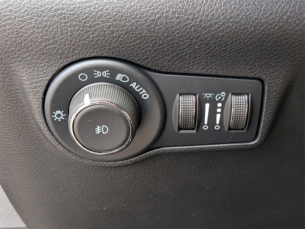2022 Jeep Compass Limited photo 14