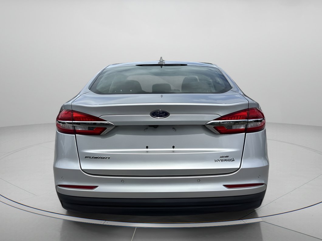 2019 Ford Fusion Hybrid SE photo 4