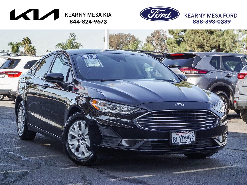 2019 Ford Fusion S